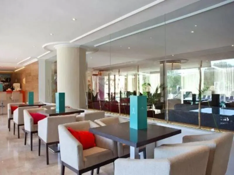 אל ארנל Hotel Ipanema Beach אל ארנל