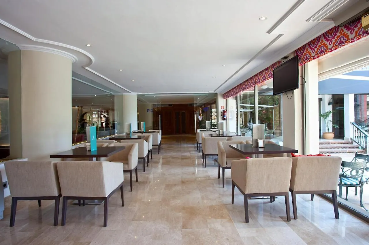 אל ארנל Hotel Ipanema Beach אל ארנל